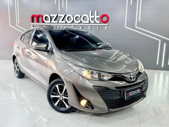 TOYOTA YARIS 1.5 16V FLEX SEDAN XLS MULTIDRIVE TOYOTA YARIS 1.5 16V FLEX SEDAN XLS MULTIDRIVE